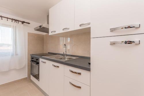 Apartment Quartz - image 12