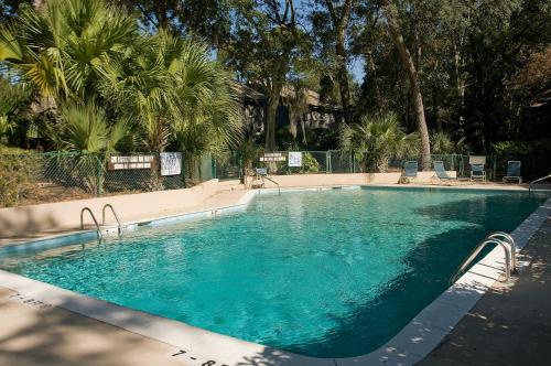 Hickory Cove 8