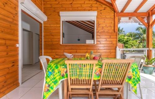 Ô Coeur Des Tropiques (O Coeur Des Tropiques) in Capesterre-Belle-Eau