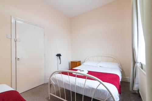 Old Trafford Stadium Hotel - image 4