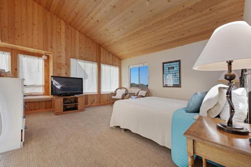 Windrow Retreat - image 2