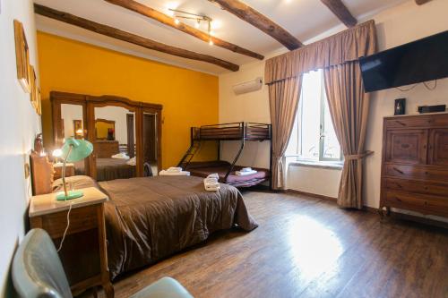 San Gennaro Bed