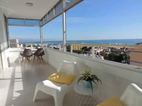 Puertosol 101 Beach - Playa, Vistas Mar - Sea Views, Puerto Marina, Parking, Wifi, Benalmadena Costa