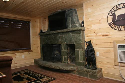 Cupid's Cabin - image 2