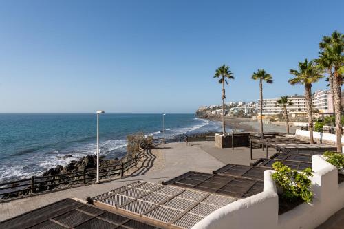 Ocean balcony view&pool P69 By CanariasGetaway