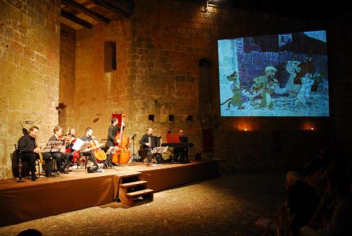 Castello Di Proceno Albergo Diffuso In Dimora D'Epoca