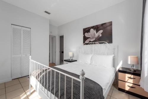 South Beach Two Bedroom Apartment in Miami Beach, USA
