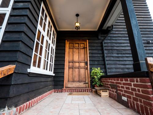 Rustika Hotel in Vina Del Mar