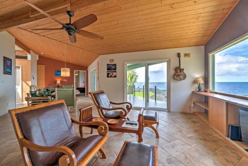 Direct Oceanfront, Big Island Home in Hawaiian Paradise Park