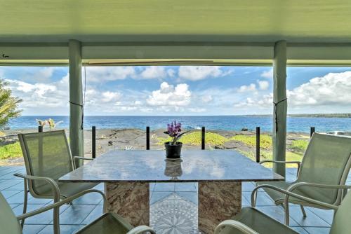 Direct Oceanfront, Big Island Vacation Rental Home