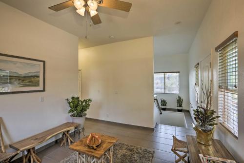 Remodeled Honolulu Apartment with Courtyard Downtown - Tap to explore photos