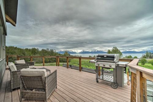 Home with Kachemak Bay View - 5 Miles to Downtown!