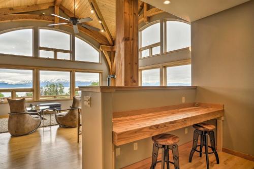 Home with Kachemak Bay View - 5 Miles to Downtown!, Homer (zdjęcie 9)