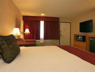 Best Western Plus Orange County Airport North