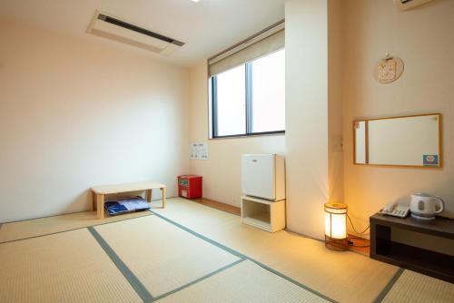 Japanese-Style Triple Room - Non-Smoking