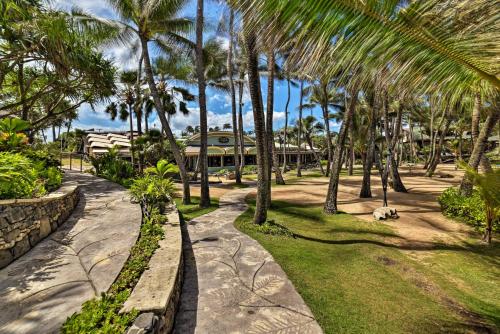 Condo with Lanai at Beginning of Road to Hana!