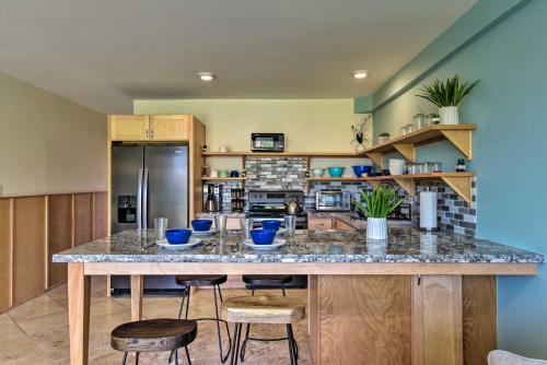Condo with Lanai-At Beginning of Road to Hana! - image 8