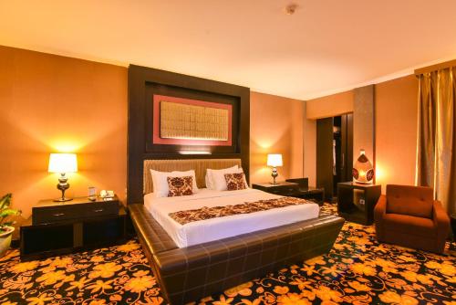 皇家滾石酒店 (Grand Rocky Hotel Bukittinggi) in 古格班恩
