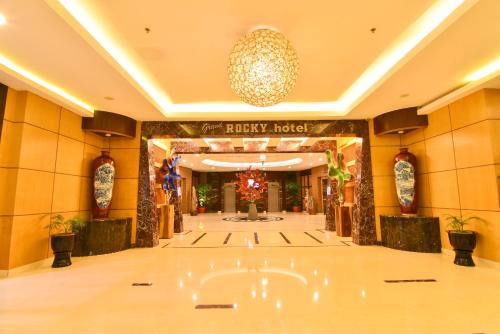 グランド ロッキー ホテル ブキティンギ (Grand Rocky Hotel Bukittinggi) in ブキティンギ