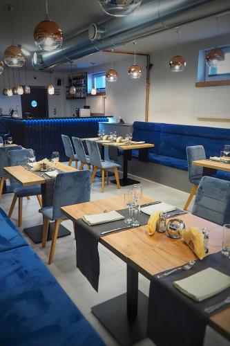 S7 Hotel - image 9