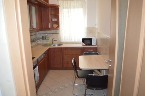 Telepes Apartman - image 7