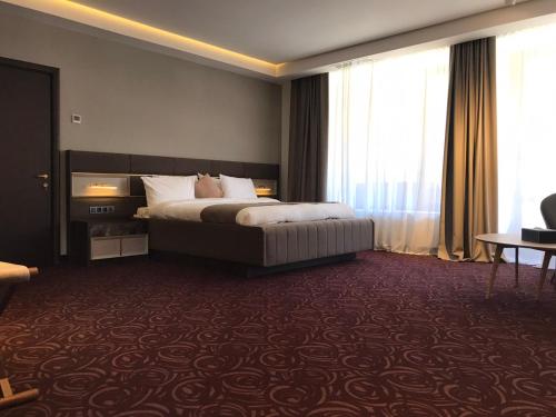 242500705 Best Western Plus Paradise Hotel Dilijan