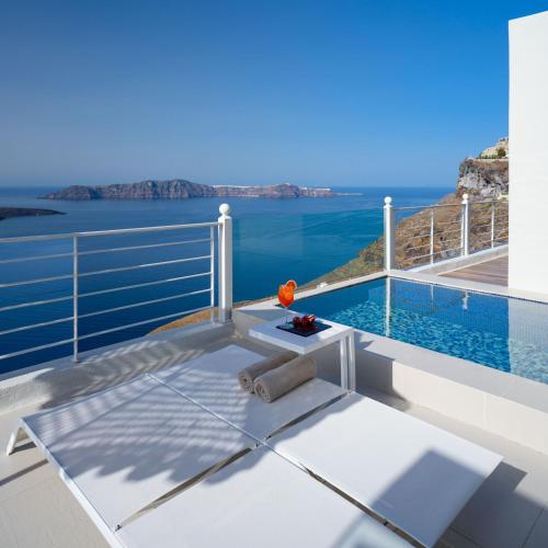 Nefeles Luxury Suites - main image