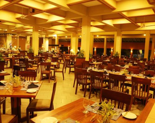 レストラン, クラブ パルム ベイ ホテル (Club Palm Bay Hotel) in マラウィラ