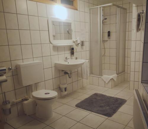 Bathroom, Alte Thorschenke in Cochem