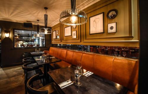 The Huntsman Inn - image 8