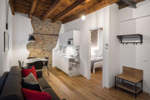 Flats4Rent Casa di Tea - image 13