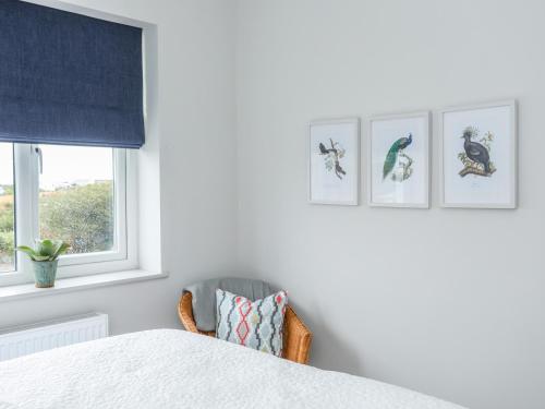 Burton Apartment - image 12