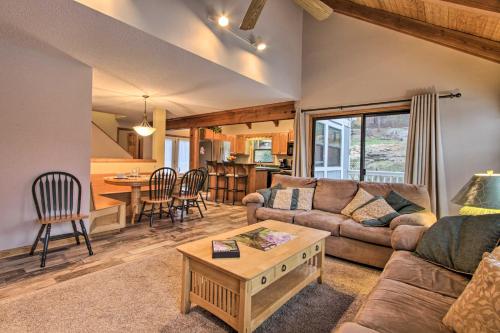 Gated Resort Home Norris Lake Access, Shared Dock in La Follette