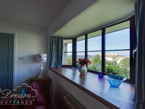 Sea Views - image 10
