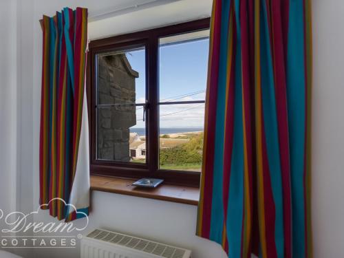 Sea Views - image 7