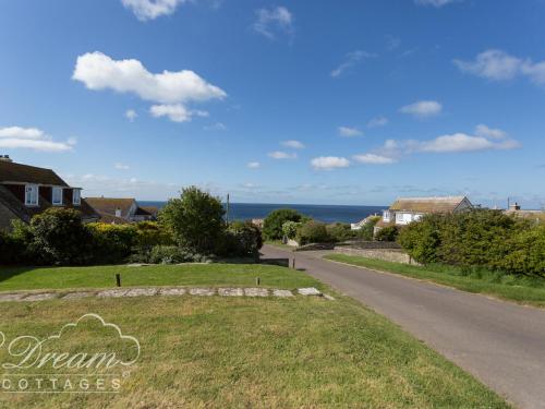 Sea Views - image 4
