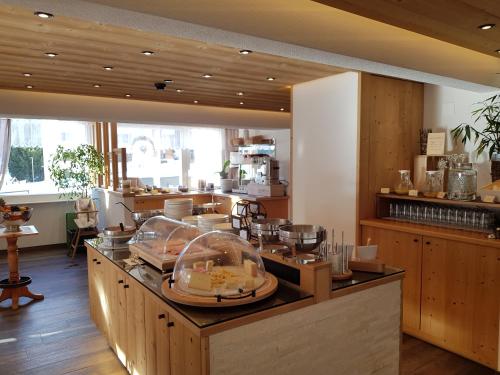 Hotel Europa Guest House - image 12