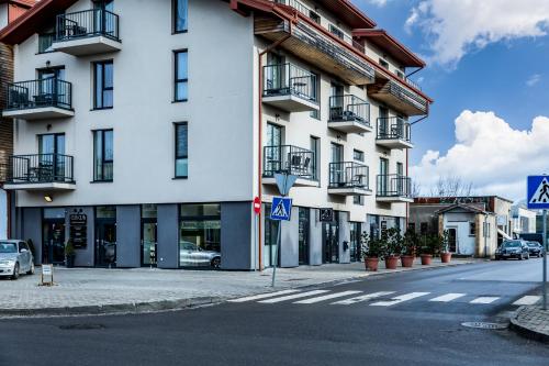 Apartment with Balcony image 10