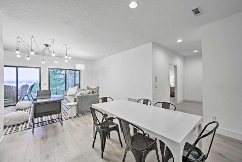 Luxe Beaver Lake Living with Private Shoreline! - image 9