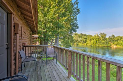 . Heber Springs Cabin, 400 Ft to Direct River Access