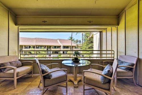 Stunning South Maui Condo w/ Lanai by Beach! - image 2