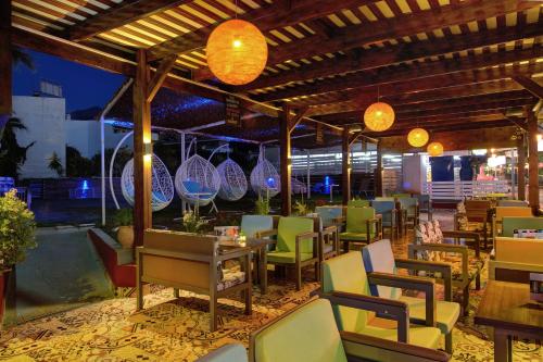 Bar/lounge, Ilios I by Checkin near Kalesma