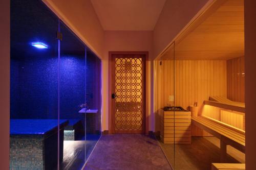 Hotel Mediterraneo - image 9
