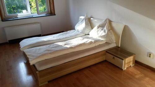 City Apartment ! 2 rooms+balkony/near central station