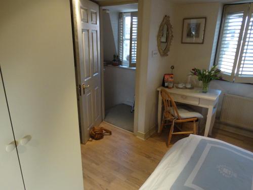 Hurlingham Bed & Breakfast – London
