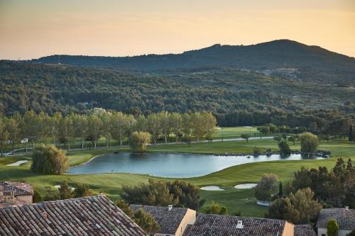 Village Pierre & Vacances Pont Royal en Provence