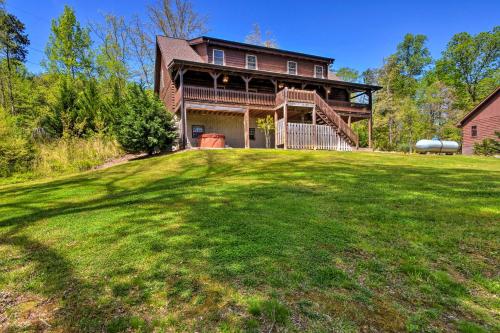 Trenton Cabin with Hot Tub- 14 Mi to Lookout Mtn - image 8