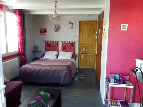 Les Lauriers roses chambre d'hôte Châteaubernard