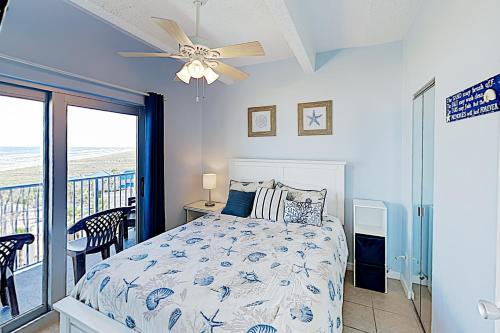 Sparkling Gulf-Front Retreat with Pool & Hot Tub condo - image 9