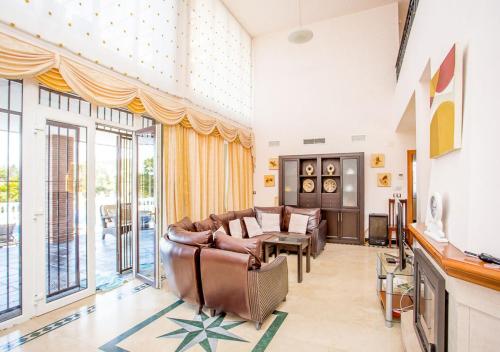 Villa FT